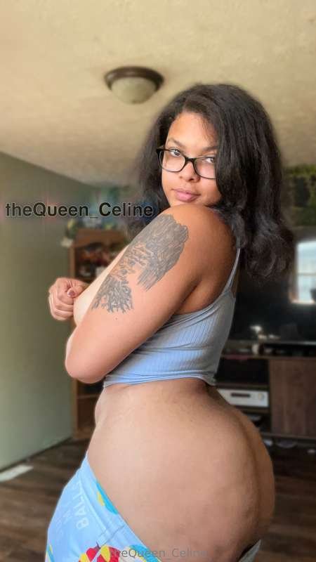 Queen of the redbone Clappers 👏🏽👏🏽👏🏽👏🏽👏🏽 #LUKahyqa