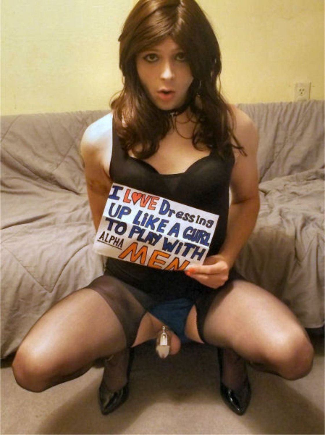 Sissy Shawna begged daddy to turn her into an exposed cockwhore for men’s pleasure kik-
shawnasissy #KhlNIOgk