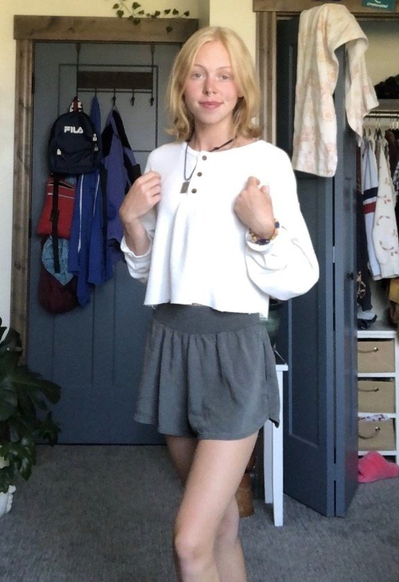 19 yo GF Clara Exposed #hngBYJSE